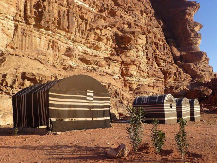 Wadi Rum-Campements bédouins pour touristes (2)