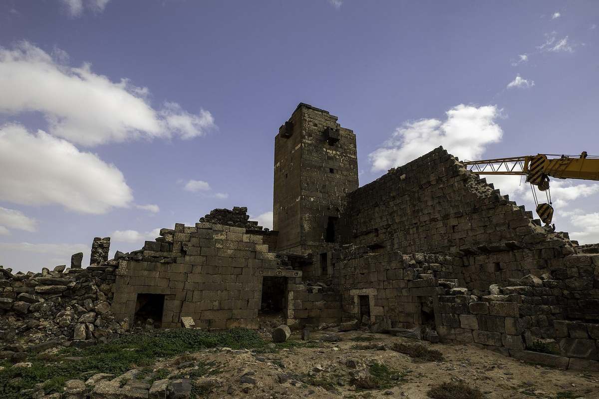 Umm el-Jimal (Barracks)